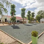 Camping Mobil Spacieux Avec Terrasse Pour 8 Personnes - Api-1-52-1343