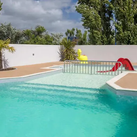 Mobil Spacieux Avec Terrasse Pour 8 Personnes - Api-1-52-1343 אתר קמפינג *