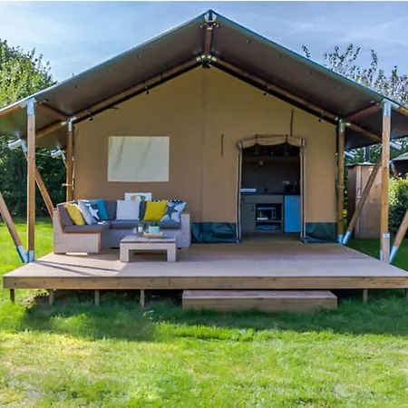 Mobil Spacieux Avec Terrasse Pour 8 Personnes - Api-1-52-1343 *