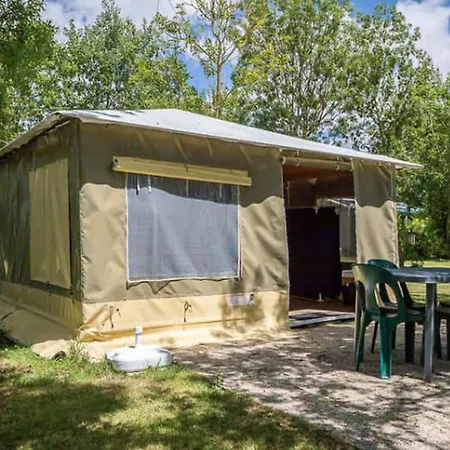 Camping Mobil Spacieux Avec Terrasse Pour 8 Personnes - Api-1-52-1343 Puyravault (Vendee)