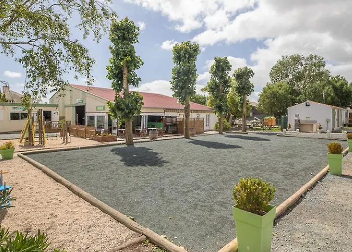 אתר קמפינג Mobil Spacieux Avec Terrasse Pour 8 Personnes - Api-1-52-1343