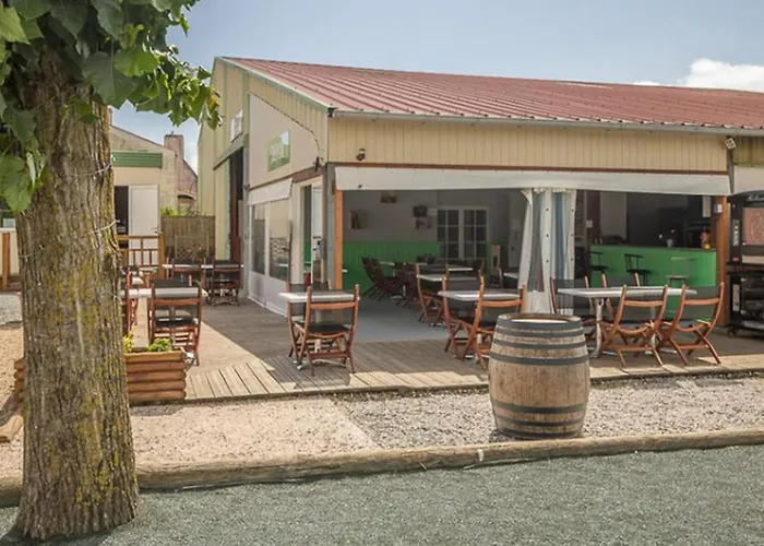 Mobil Spacieux Avec Terrasse Pour 8 Personnes - Api-1-52-1343 אתר קמפינג